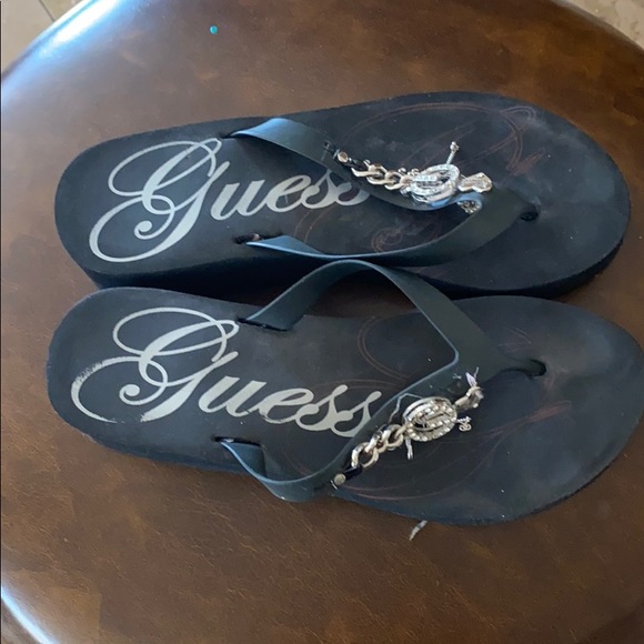 Sandals - Picture 1 of 4